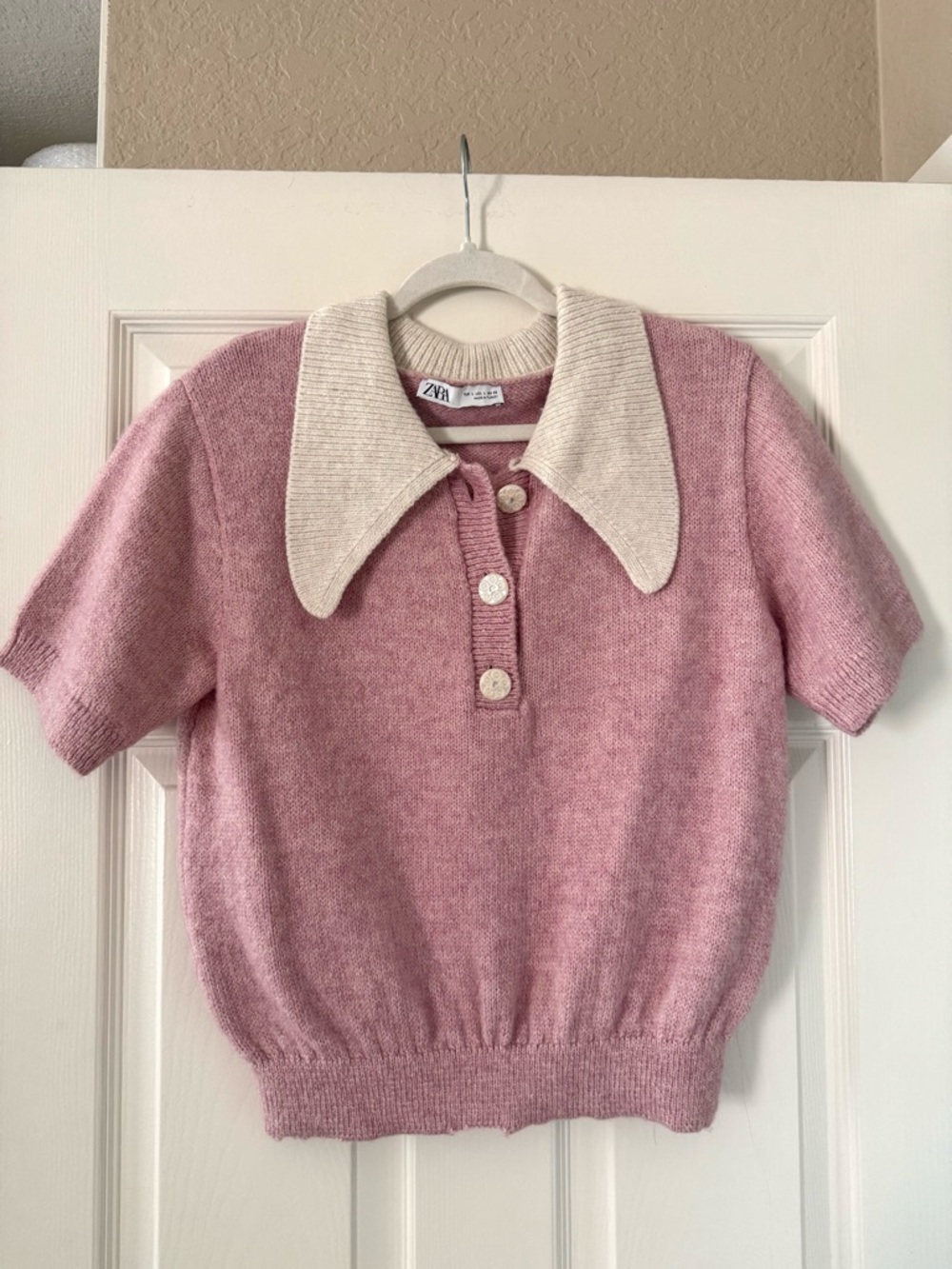 Zara Pink Knit Cream Collar Heart Button Top
